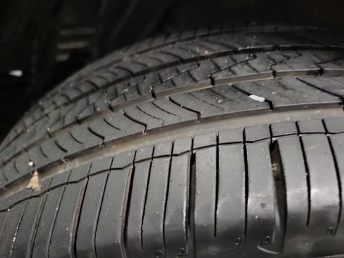 Used 2017 Toyota RAV4 Limited image 11