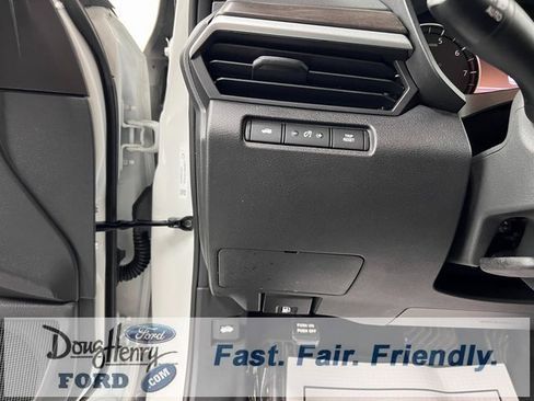 Used 2025 Nissan Altima 2.5 SV image 26