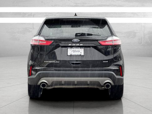 Used 2023 Ford Edge Titanium w/ Equipment Group 301A image 7