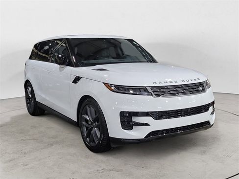 New 2025 Land Rover Range Rover Sport SE image 7