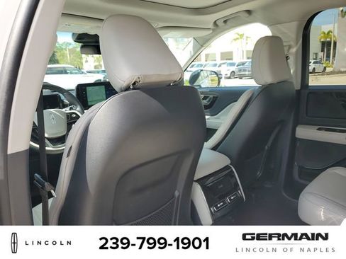 New 2025 Lincoln Aviator 2WD image 20