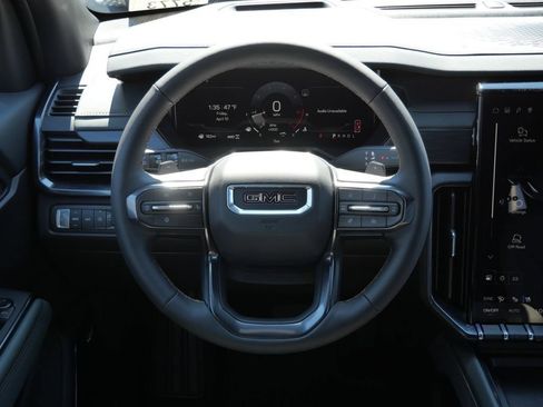 New 2026 GMC Acadia AT4 w/ Luxury Package AWD/4WD image 40