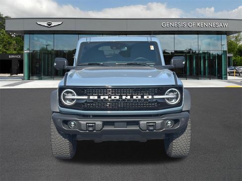 Used 2023 Ford Bronco Wildtrak image 2