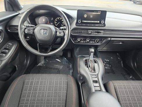 Used 2024 Honda HR-V Sport image 17