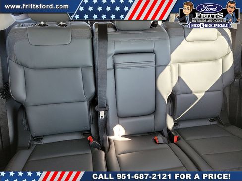 New 2026 Ford Explorer Active w/ Active Comfort Package image 18