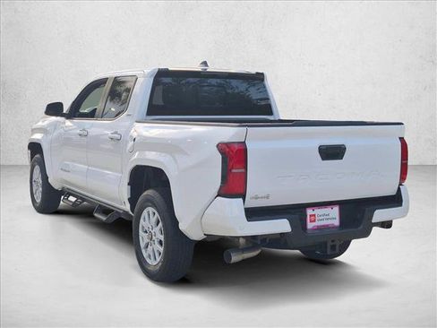 Certified 2024 Toyota Tacoma SR5 AWD/4WD image 7