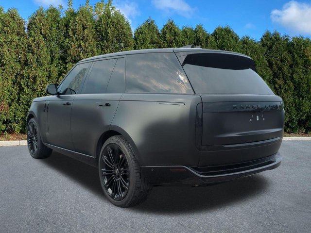 Used 2024 Land Rover Range Rover SE AWD/4WD image 6
