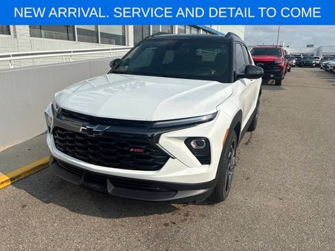 Certified 2024 Chevrolet TrailBlazer RS w/ Convenience Package FWD image 1
