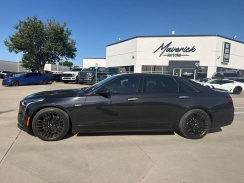 Used 2020 Cadillac CT6 V AWD/4WD image 2