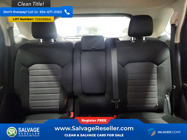 Used 2020 Ford Edge SE AWD/4WD image 13