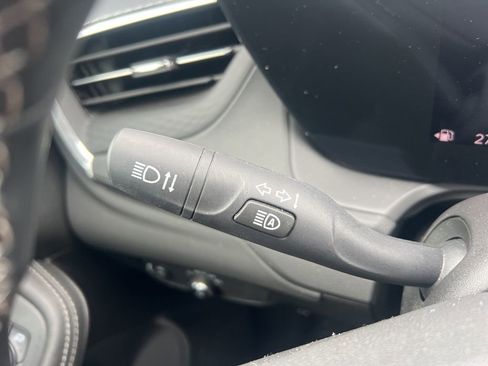 Used 2025 Buick Encore GX Preferred image 14