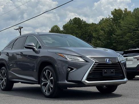 Used 2016 Lexus RX 450h AWD w/ Accessory Package image 4