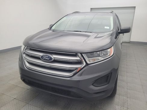 Used 2018 Ford Edge SE image 15
