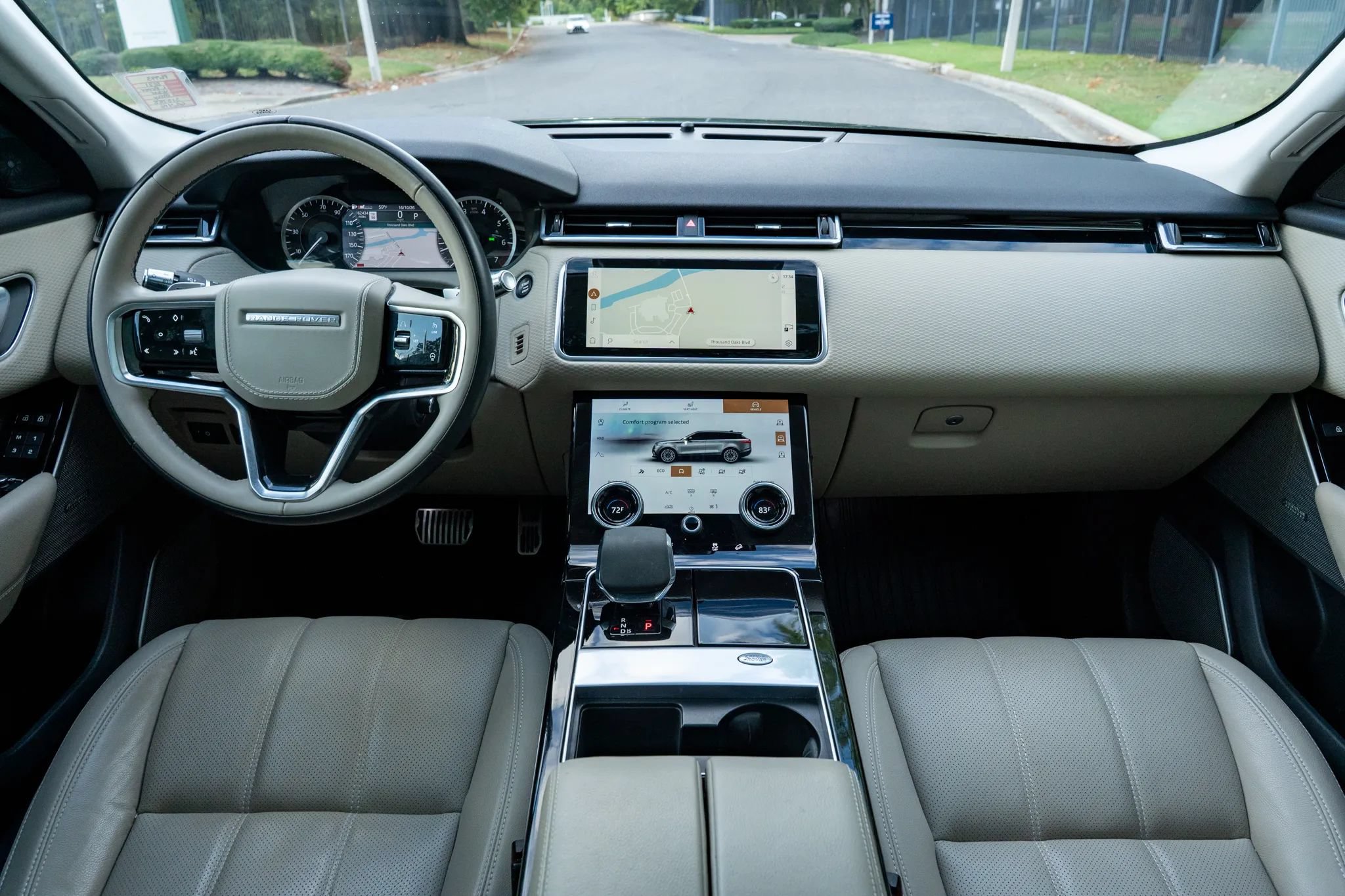 Used 2021 Land Rover Range Rover Velar R-Dynamic S AWD/4WD image 17