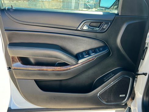 Used 2019 Chevrolet Tahoe LT AWD/4WD image 14