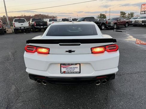 Used 2020 Chevrolet Camaro SS image 6