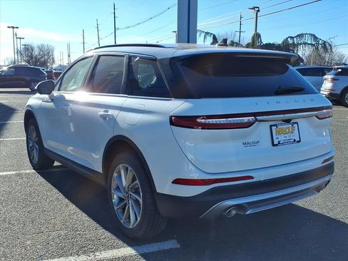 New 2026 Lincoln Corsair Premiere image 4