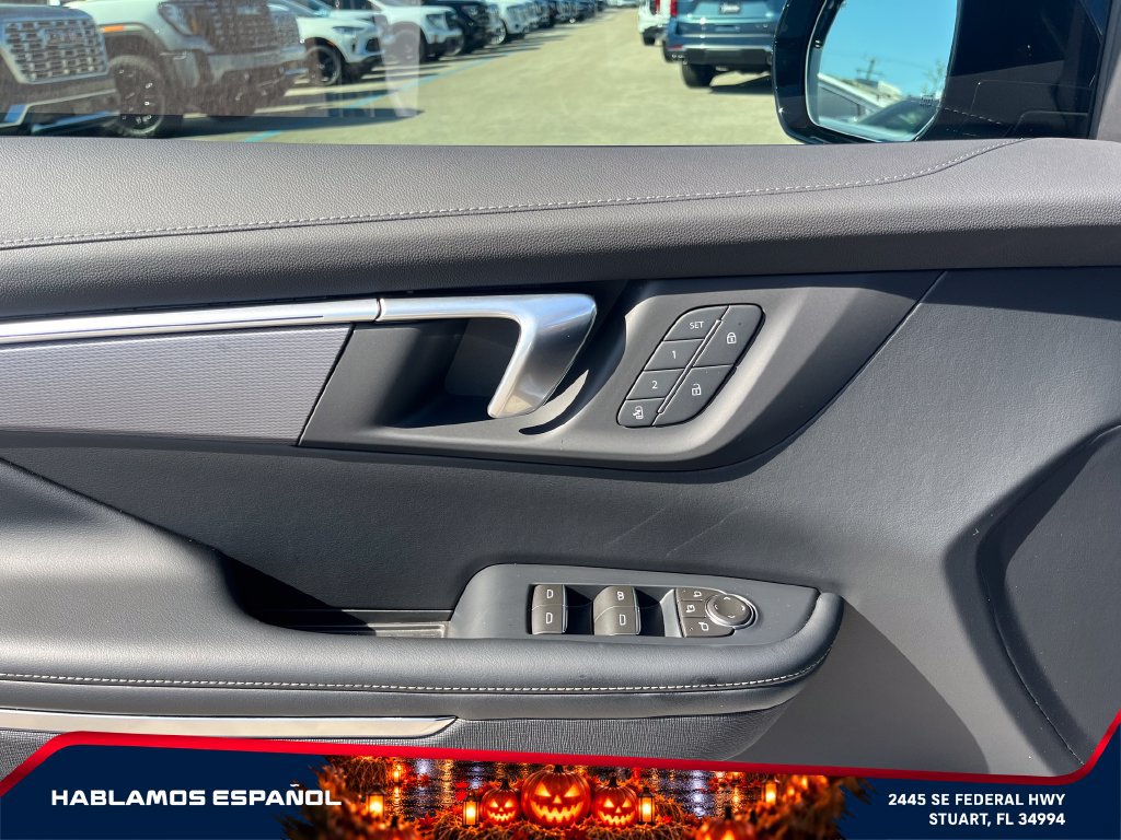New 2026 Buick Enclave Sport Touring w/ Power Package FWD image 24