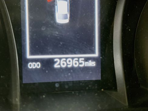 Used 2024 Toyota Camry SE FWD image 18