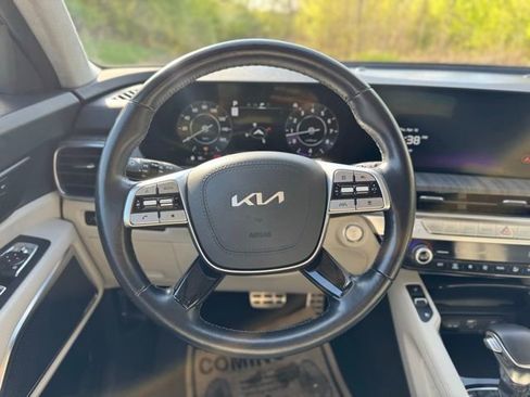 Used 2023 Kia Telluride SX Prestige AWD/4WD image 25