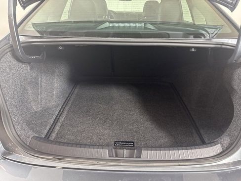 Certified 2024 Volkswagen Jetta SE image 20