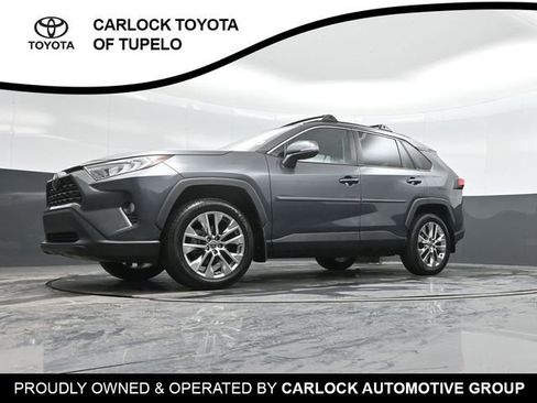 Used 2021 Toyota RAV4 XLE Premium image 43