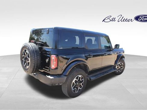 Used 2025 Ford Bronco Outer Banks AWD/4WD image 5
