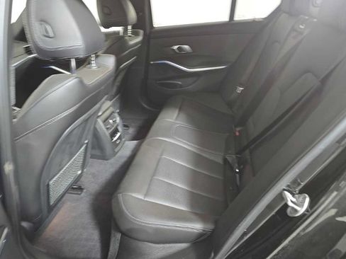 Used 2022 BMW 330e w/ M Sport Package RWD image 10