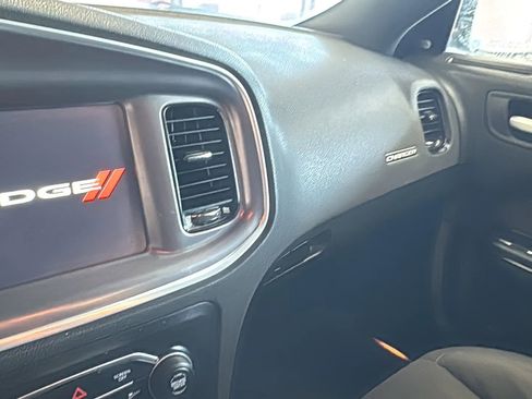 Used 2020 Dodge Charger R/T w/ Blacktop Package image 19