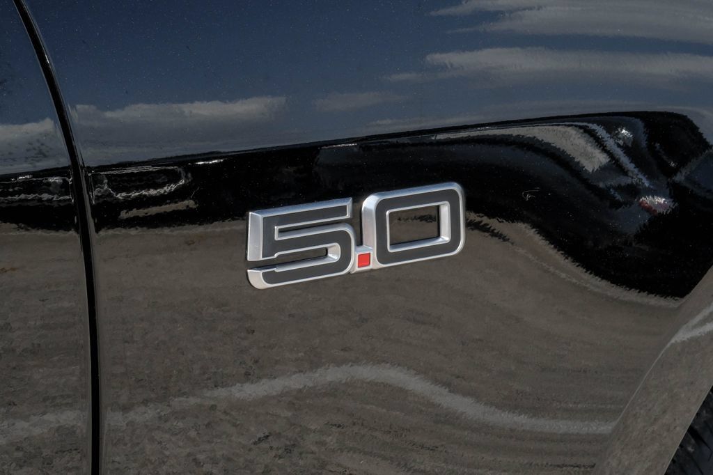 Used 2025 Ford Mustang GT Premium RWD image 41