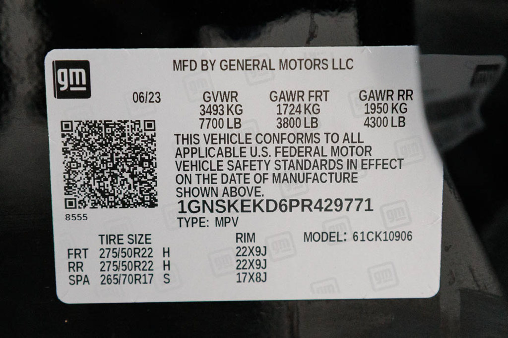 Used 2023 Chevrolet Suburban RST w/ Luxury Package AWD/4WD image 47