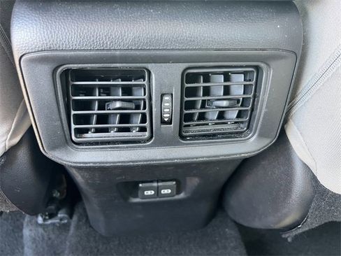 Used 2024 Toyota RAV4 XLE image 29