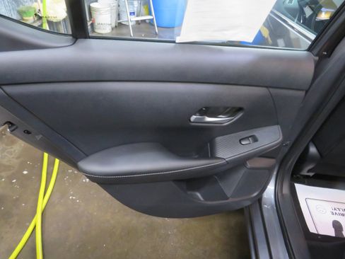 Used 2021 Nissan Sentra SV image 11