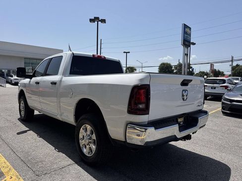Used 2025 RAM 2500 Big Horn AWD/4WD image 7