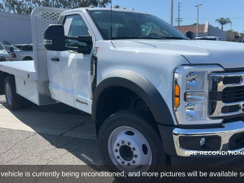Used 2024 Ford F550 2WD Regular Cab Super Duty w/ XL Chrome Package image 3