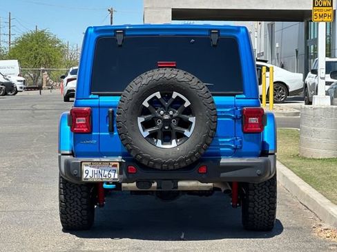 Used 2024 Jeep Wrangler Unlimited Rubicon 4xe AWD/4WD image 4