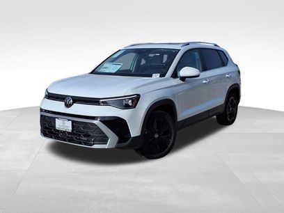 New 2026 Volkswagen Taos SE