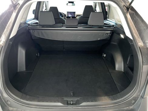 Used 2025 Toyota RAV4 XLE AWD/4WD image 23