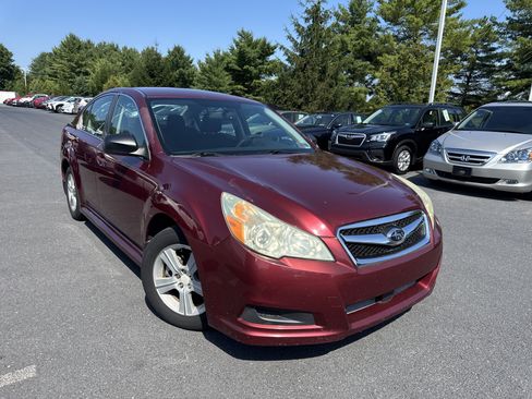 Used 2010 Subaru Legacy 2.5i AWD/4WD image 21