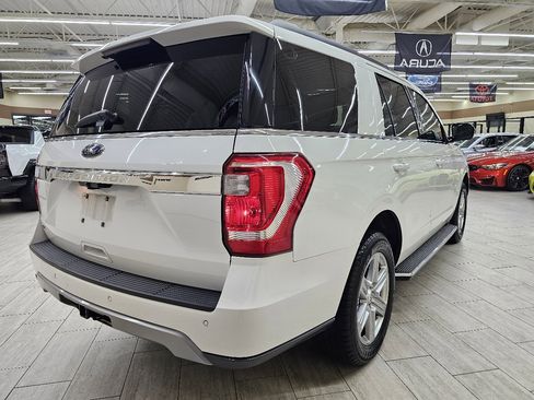 Used 2020 Ford Expedition XLT w/ Equipment Group 202A image 7