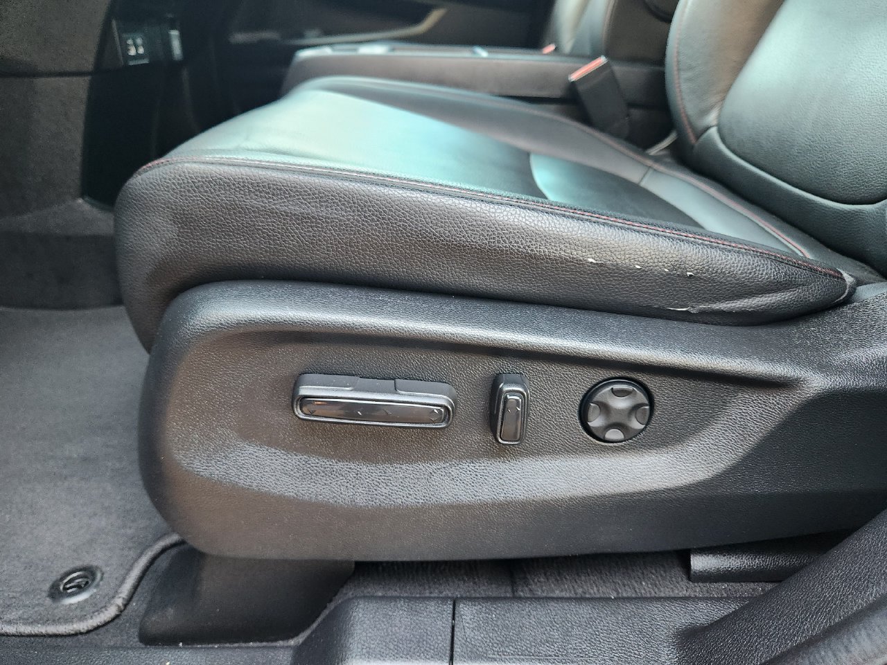 Used 2025 Honda Odyssey Sport-L image 23