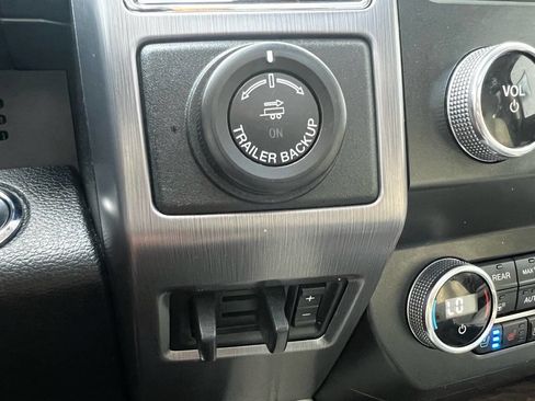 Used 2020 Ford Expedition Platinum AWD/4WD image 17