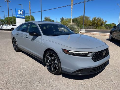 Used 2023 Honda Accord Sport image 7