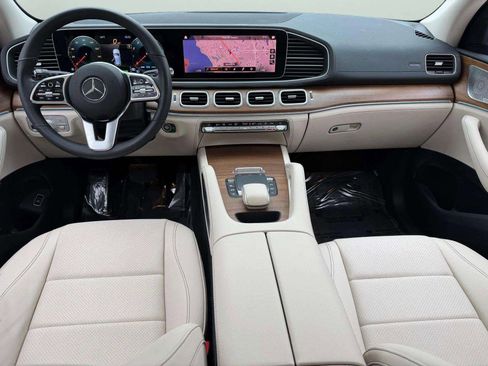 Used 2023 Mercedes-Benz GLE 450 4MATIC image 4