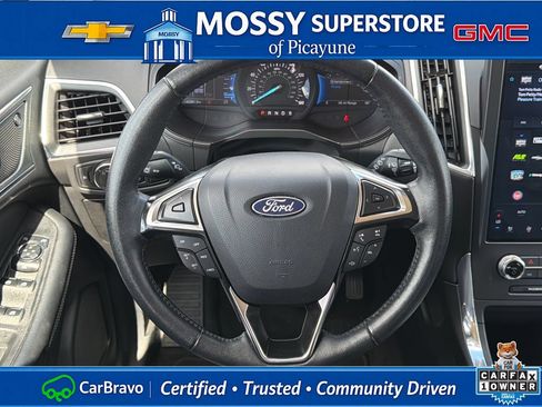 Used 2024 Ford Edge Titanium AWD/4WD image 17