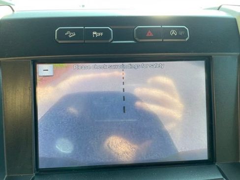 Used 2019 Ford F150 Lariat w/ Trailer Tow Package AWD/4WD image 30