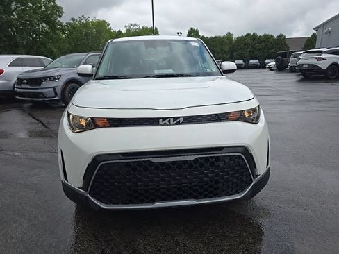 Certified 2024 Kia Soul LX w/ Option Group 015 FWD image 2