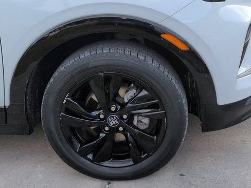 Used 2024 Buick Encore GX Sport Touring w/ Advanced Technology Package AWD/4WD image 10