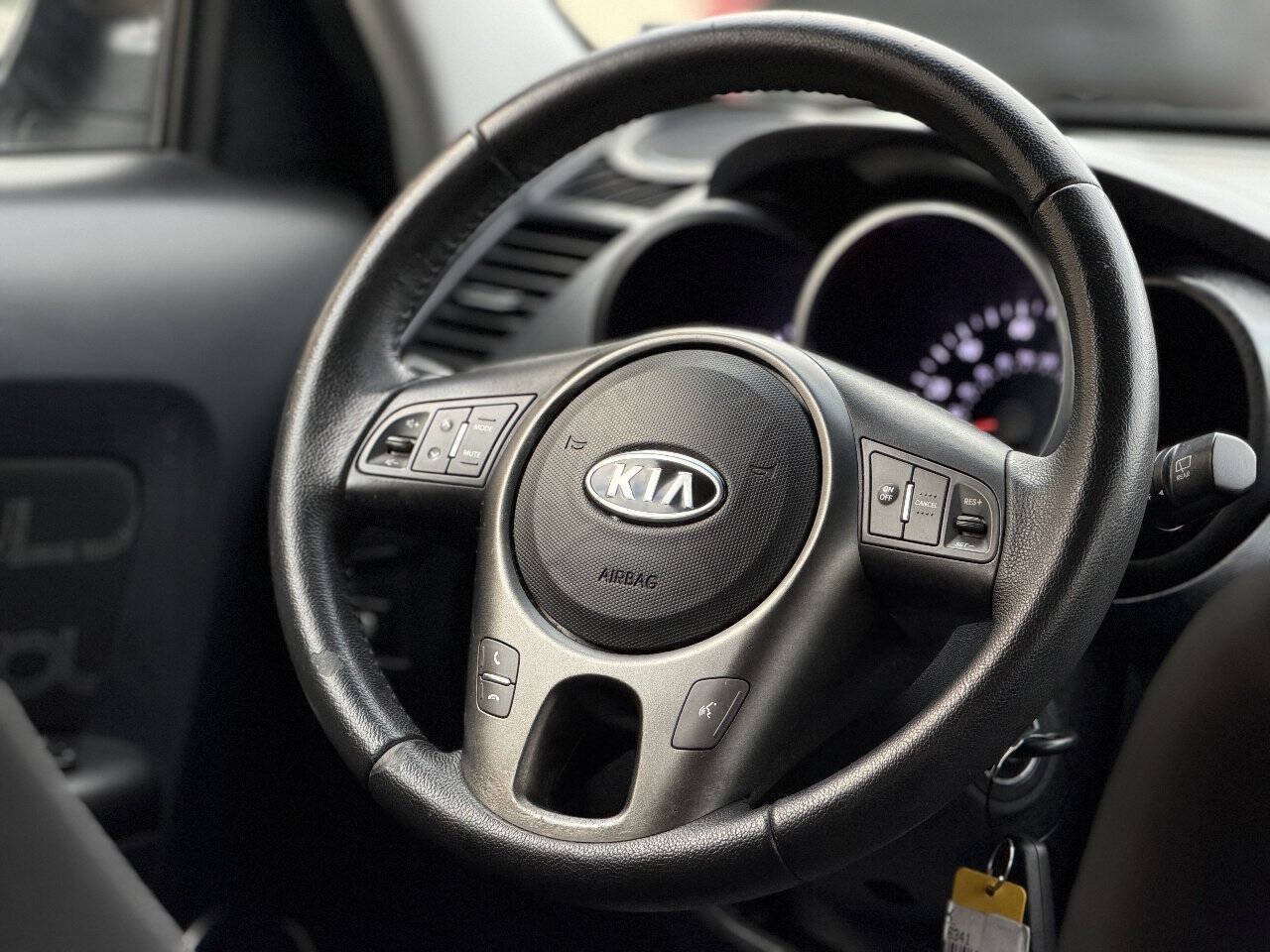Used 2012 Kia Soul + w/ Audio Pkg FWD image 16