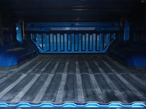 Used 2023 Chevrolet Colorado Z71 w/ Z71 Convenience Package 2 image 23